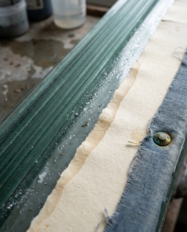 I dream of a cold glass-topped sorting board with a shallow side channel, where condensation carries the catalog sideway